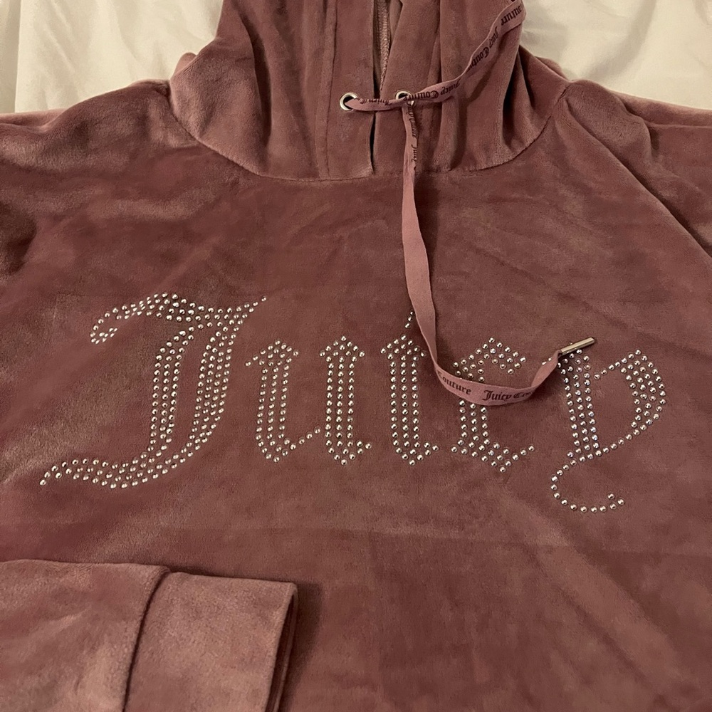 Pre-loved Juicy Couture Rose Pink Velour Hoodie with Crystal Logo